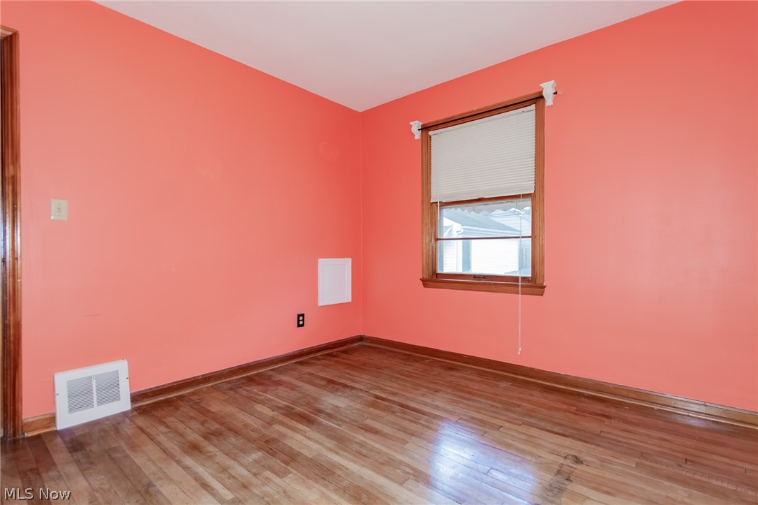 306 E 323rd Street Willowick OH 44095