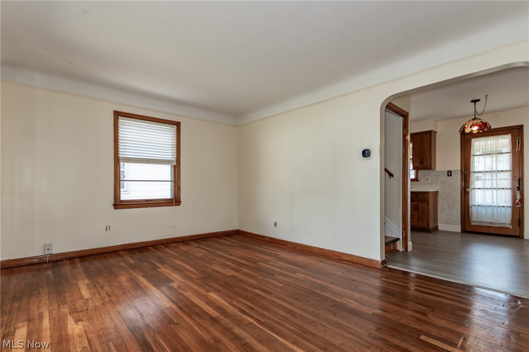 306 E 323rd Street Willowick OH 44095
