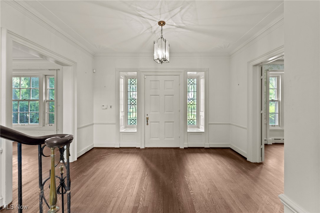 2945 Fontenay Road Shaker Heights OH 44120