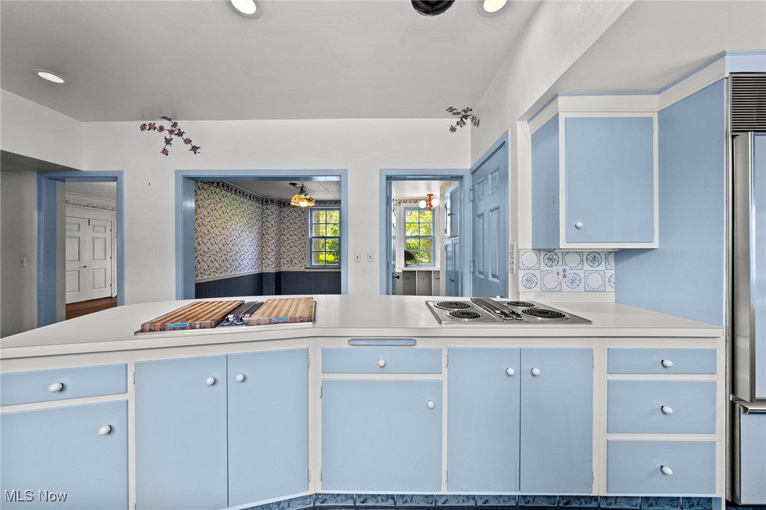 2945 Fontenay Road Shaker Heights OH 44120