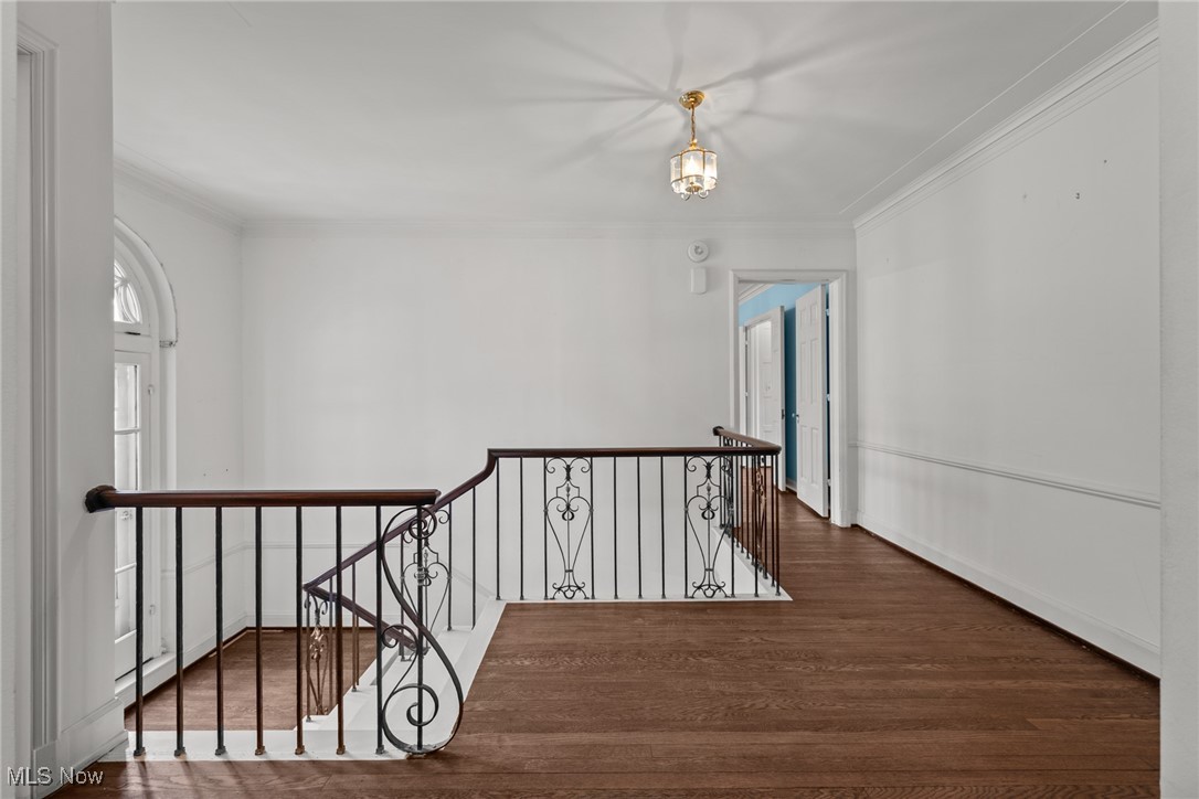 2945 Fontenay Road Shaker Heights OH 44120