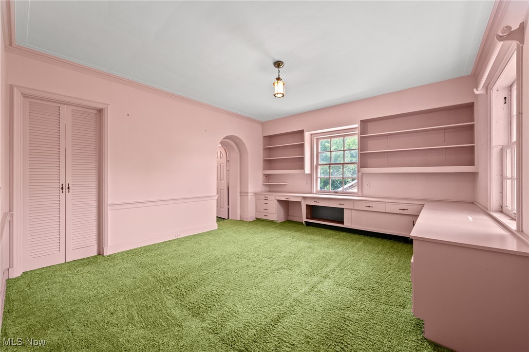 2945 Fontenay Road Shaker Heights OH 44120