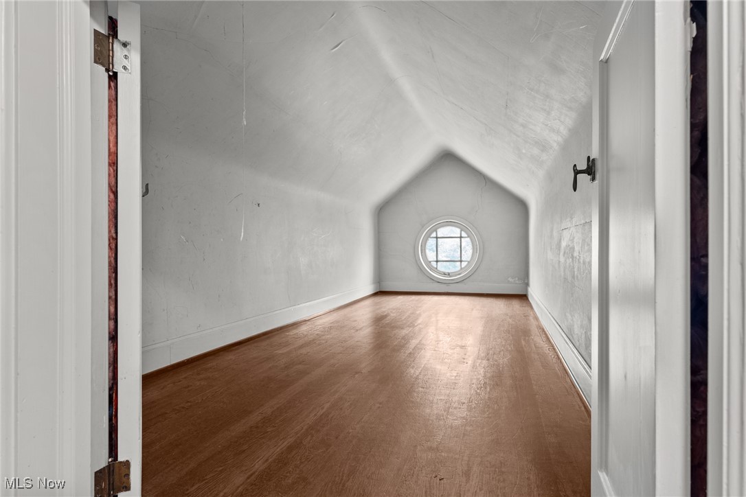 2945 Fontenay Road Shaker Heights OH 44120