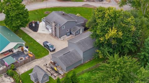 500 Bellview Drive North Benton OH 44449