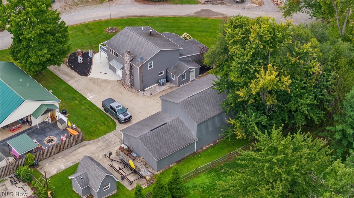 500 Bellview Drive North Benton OH 44449