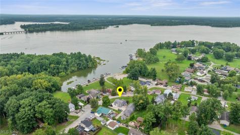 500 Bellview Drive North Benton OH 44449