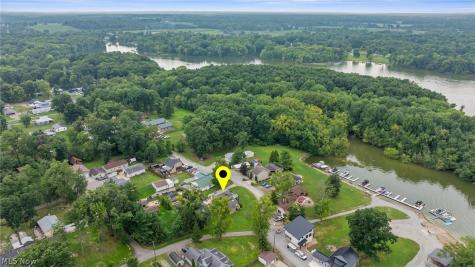 500 Bellview Drive North Benton OH 44449