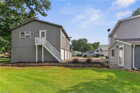 500 Bellview Drive North Benton OH 44449