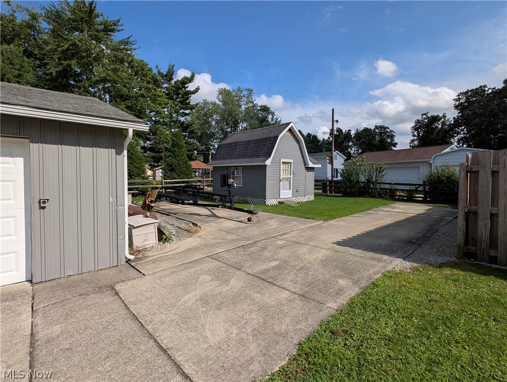 500 Bellview Drive North Benton OH 44449