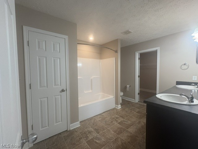 8943 County Road 39 Bloomingdale OH 43910