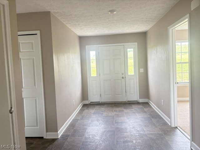 8943 County Road 39 Bloomingdale OH 43910