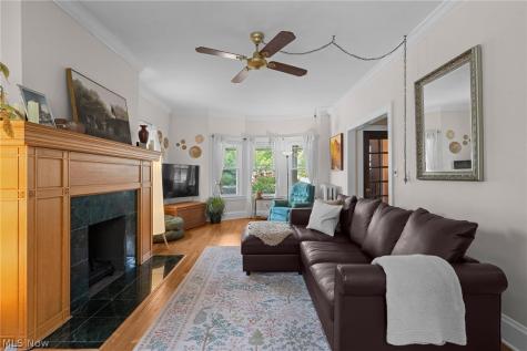 3302 E Scarborough Road Cleveland Heights OH 44118