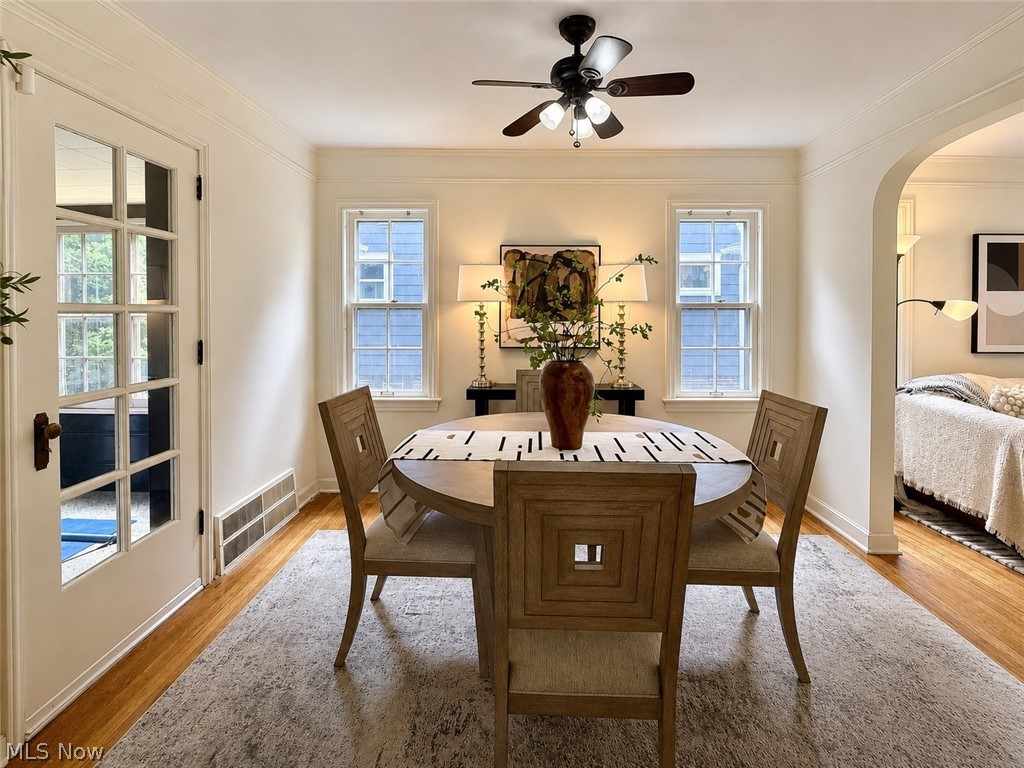 869 Cambridge Road Cleveland Heights OH 44121