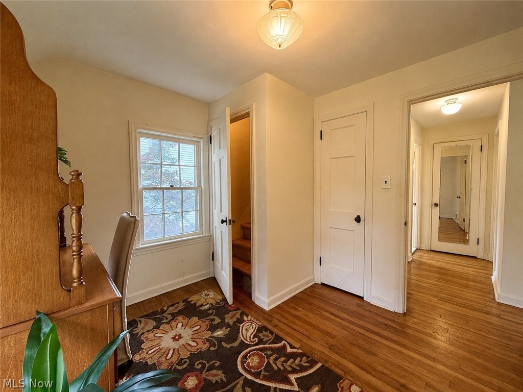 869 Cambridge Road Cleveland Heights OH 44121