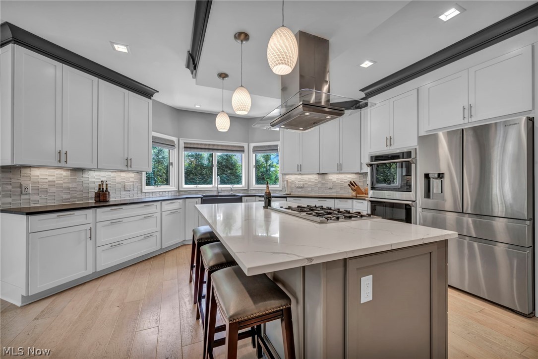 8536 Timber Trail Brecksville OH 44141