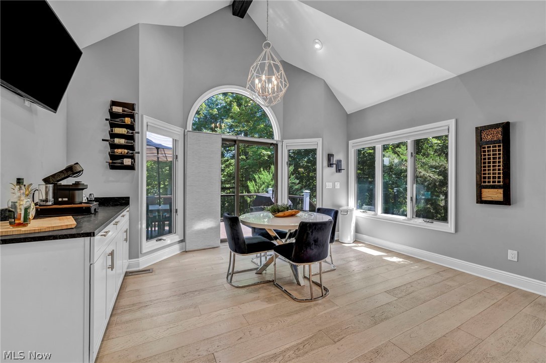 8536 Timber Trail Brecksville OH 44141