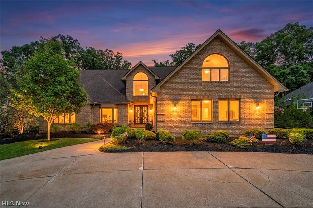 8536 Timber Trail Brecksville OH 44141