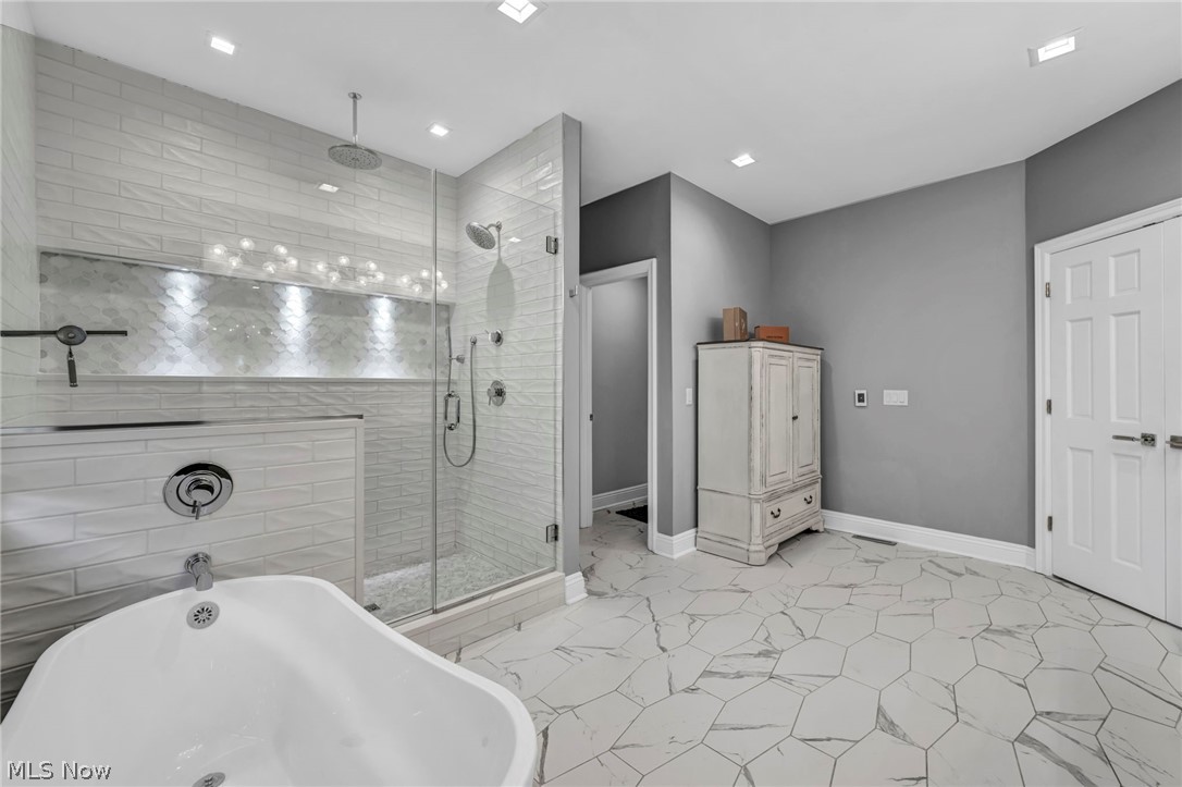 8536 Timber Trail Brecksville OH 44141