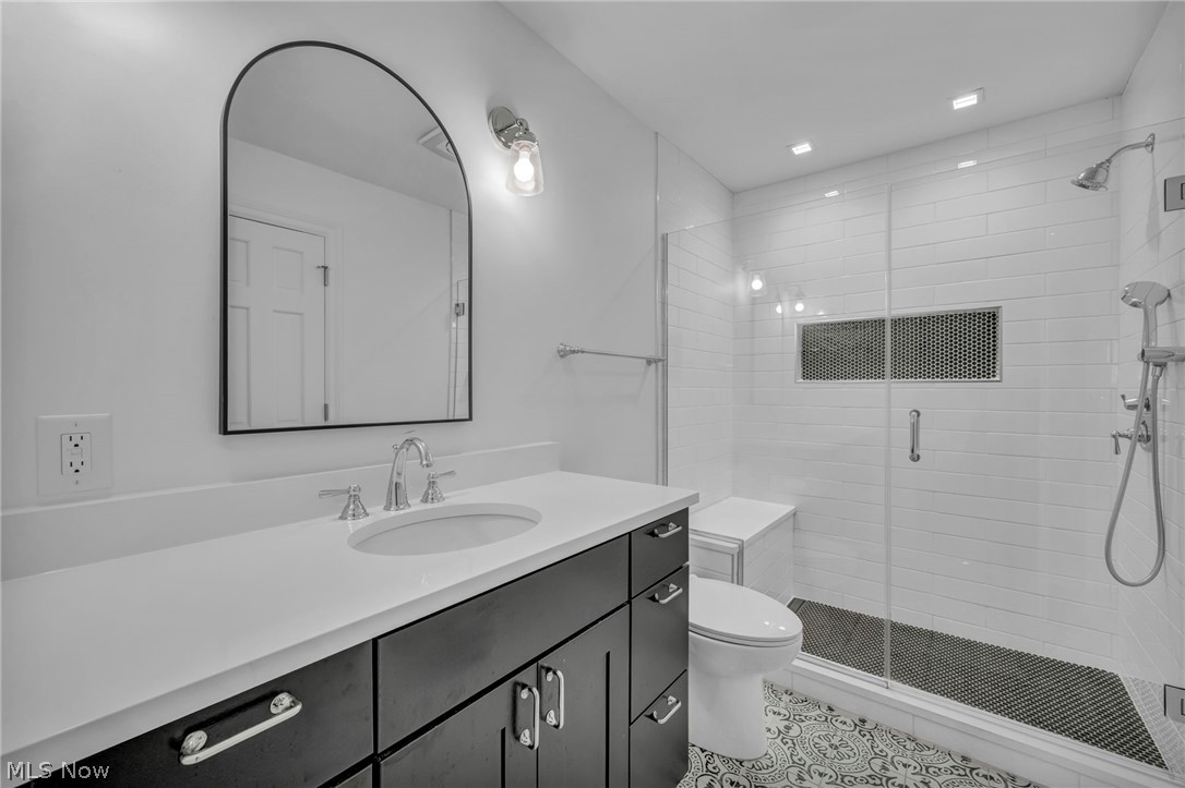 8536 Timber Trail Brecksville OH 44141