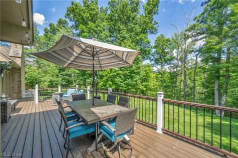 8536 Timber Trail Brecksville OH 44141