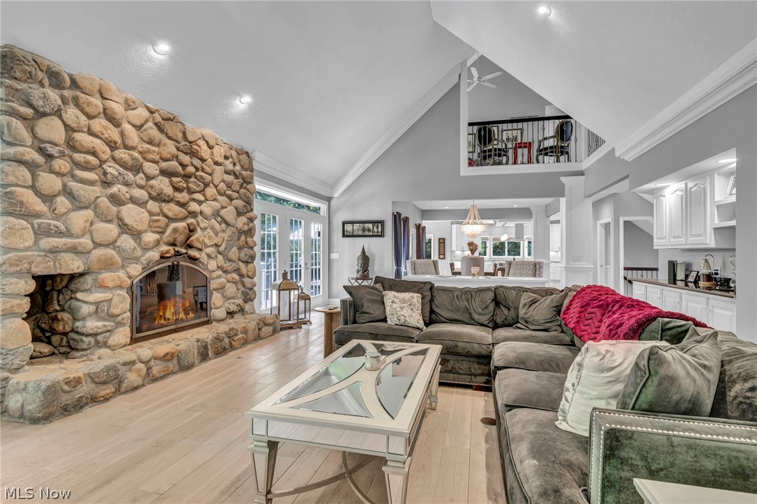 8536 Timber Trail Brecksville OH 44141