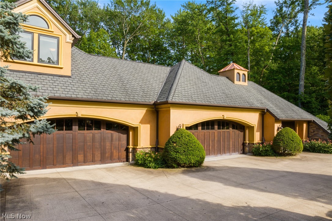 8700 Sanctuary Drive Kirtland Hills OH 44060