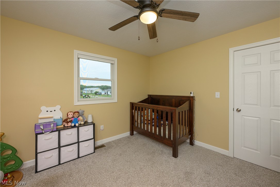 10952 Madlyn Street NE Bolivar OH 44612