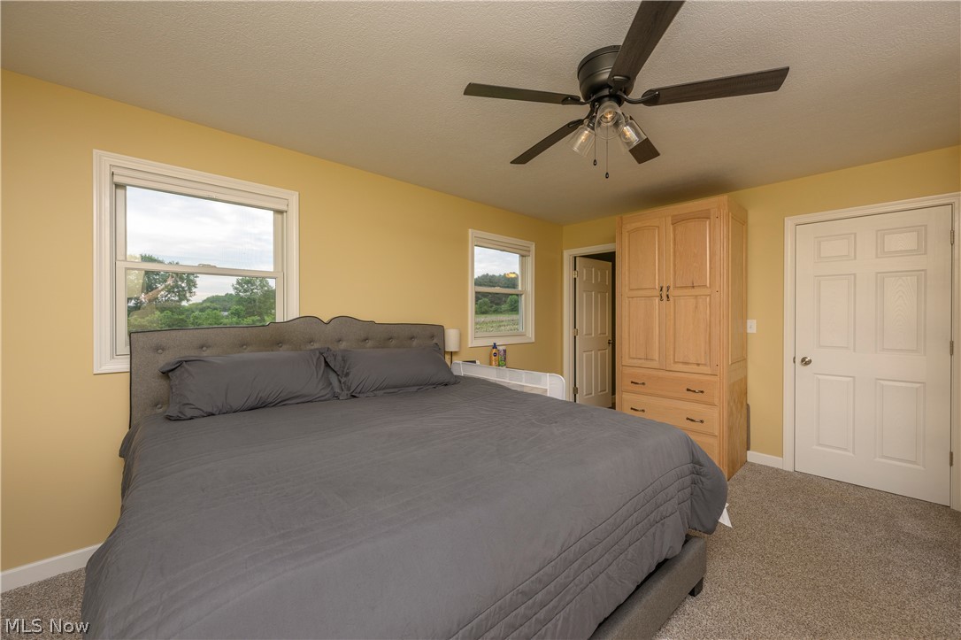 10952 Madlyn Street NE Bolivar OH 44612
