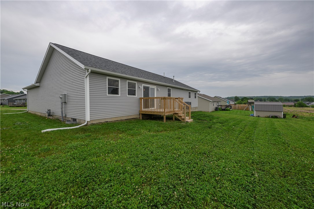10952 Madlyn Street NE Bolivar OH 44612