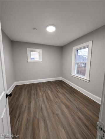 13316 Edgewood Avenue Cleveland OH 44105