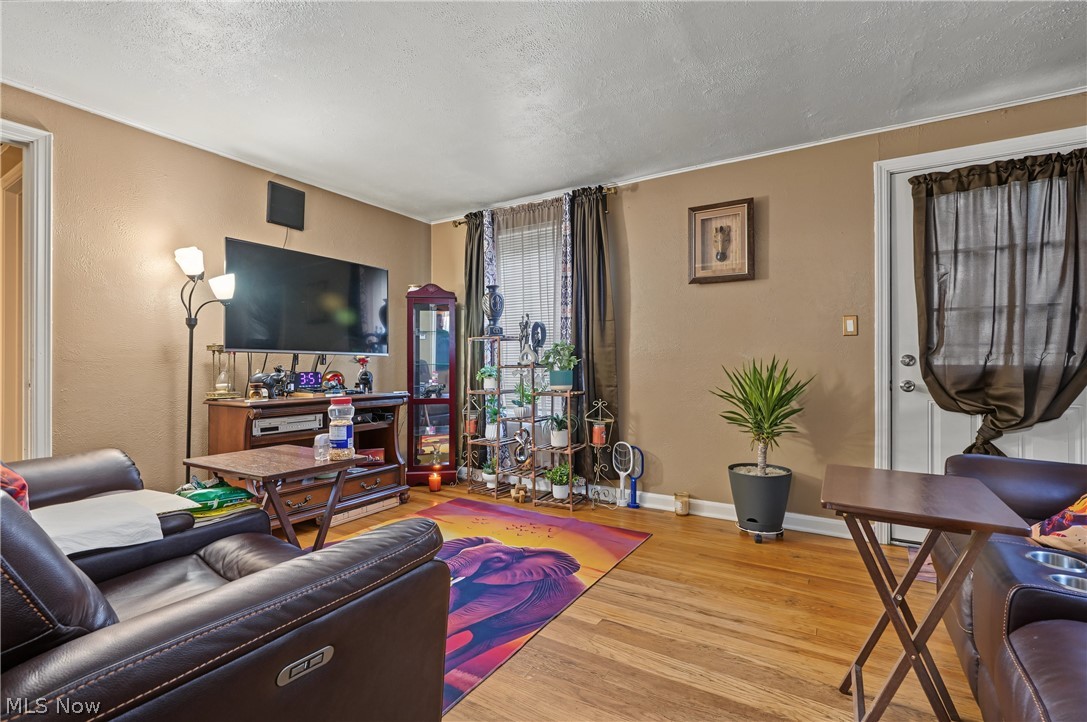 644 Meadowbrook Avenue SE Warren OH 44484