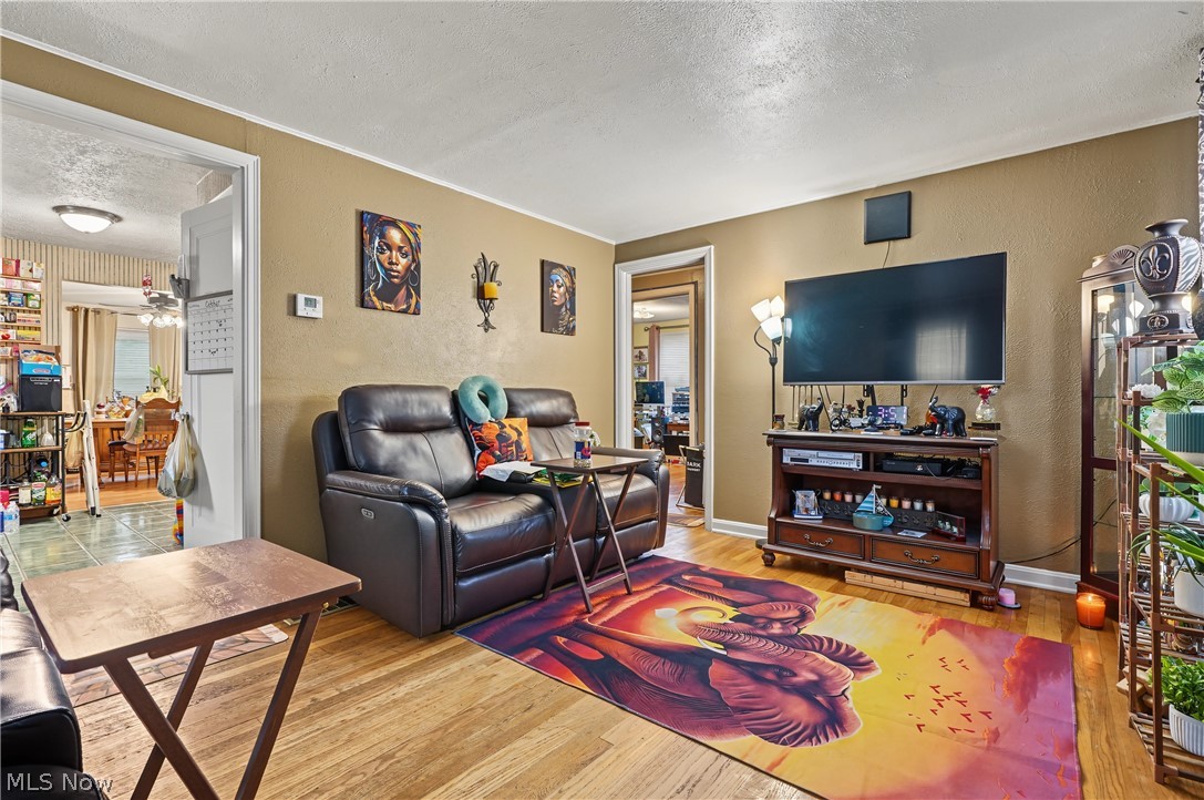 644 Meadowbrook Avenue SE Warren OH 44484