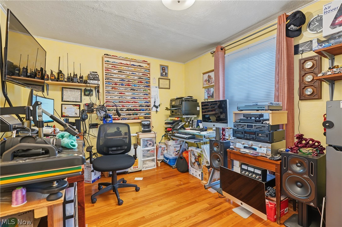 644 Meadowbrook Avenue SE Warren OH 44484