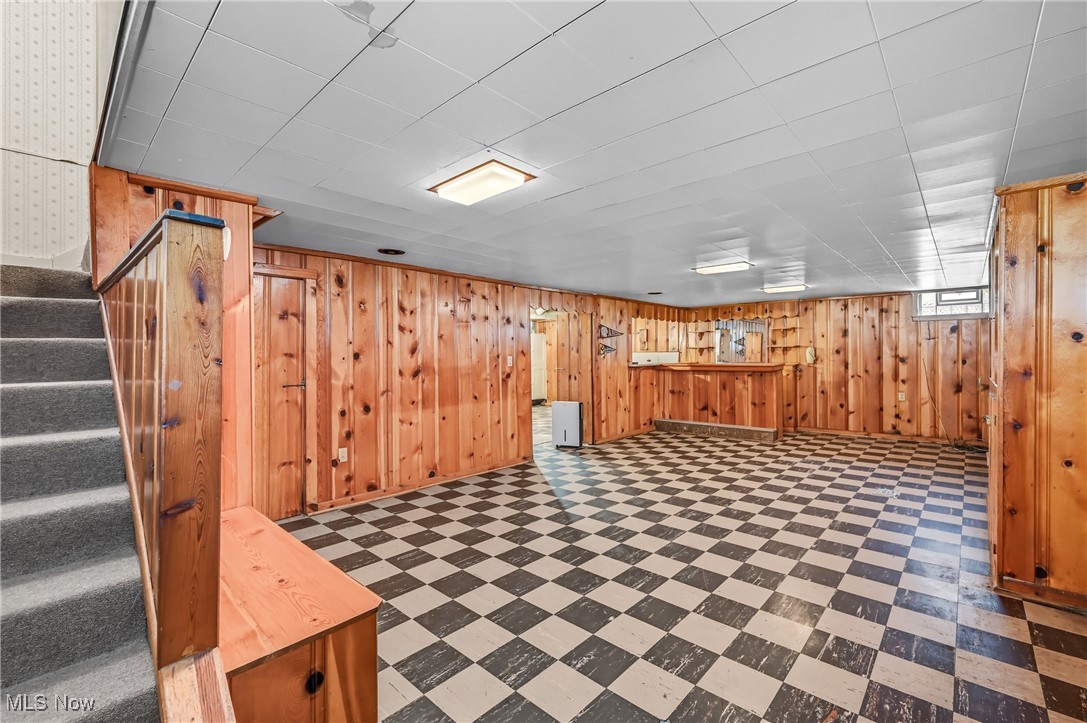 210 Fairmount Avenue NE Warren OH 44483