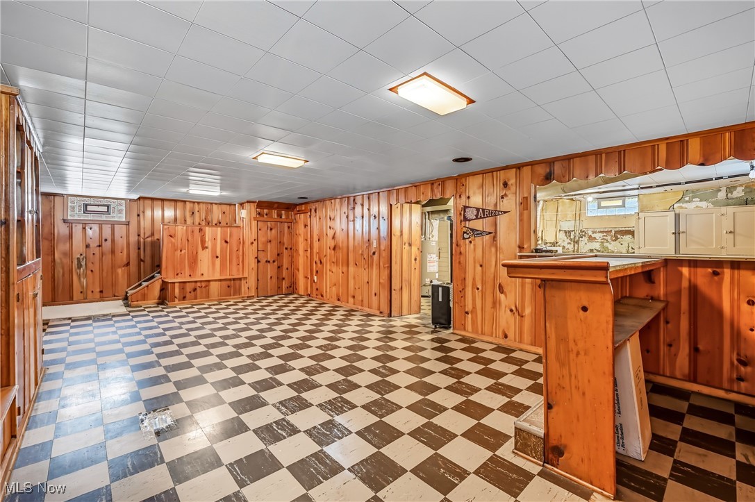 210 Fairmount Avenue NE Warren OH 44483