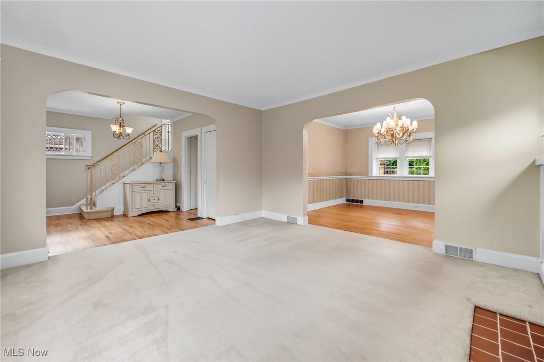 210 Fairmount Avenue NE Warren OH 44483