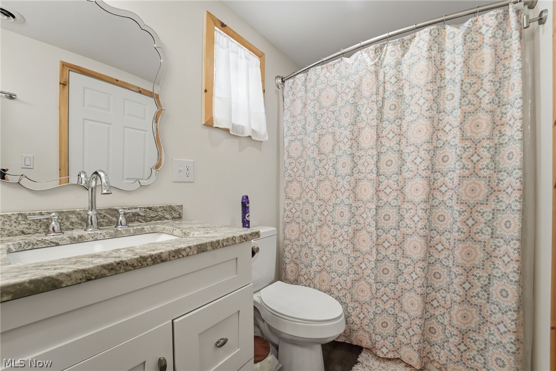 5919 Lake Road Ashtabula OH 44004