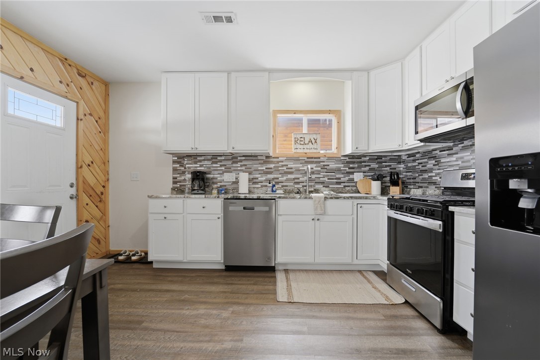 5919 Lake Road Ashtabula OH 44004