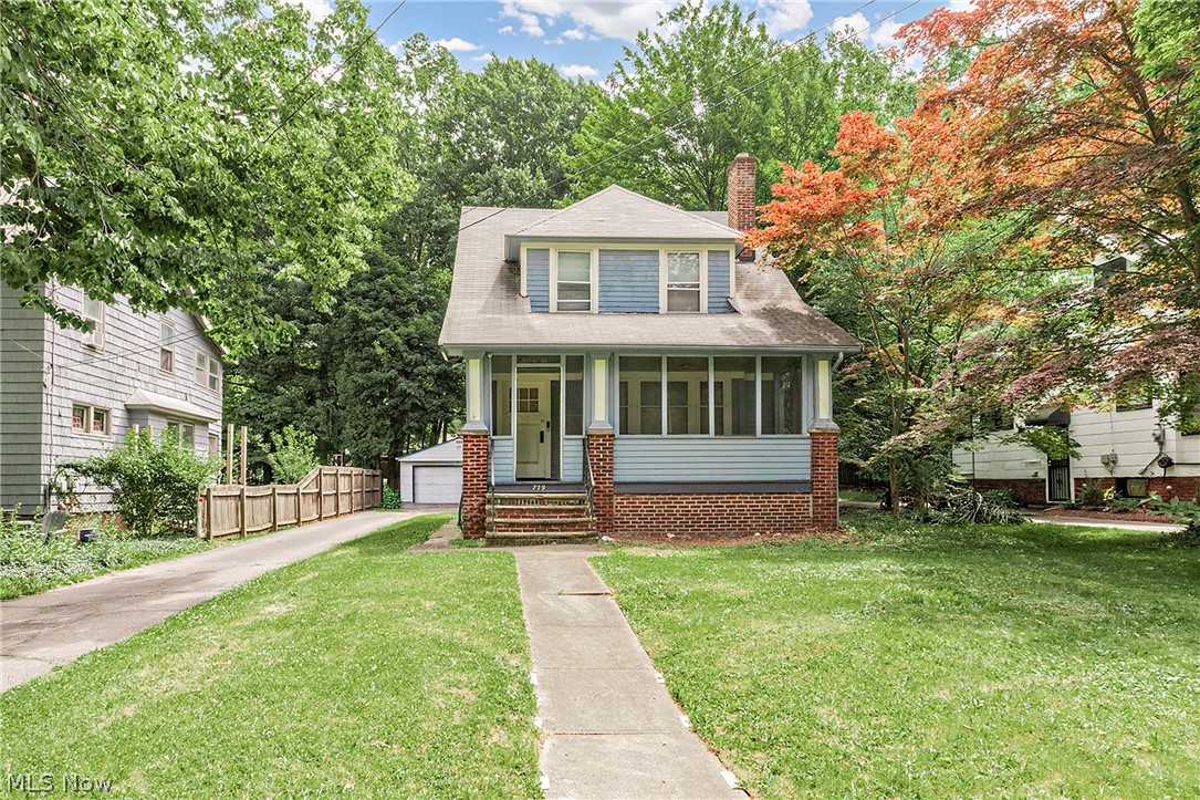 779 Woodview Road Cleveland Heights OH 44121