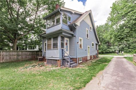 779 Woodview Road Cleveland Heights OH 44121