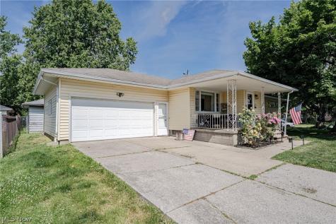 2810 Utica Avenue Lorain OH 44052
