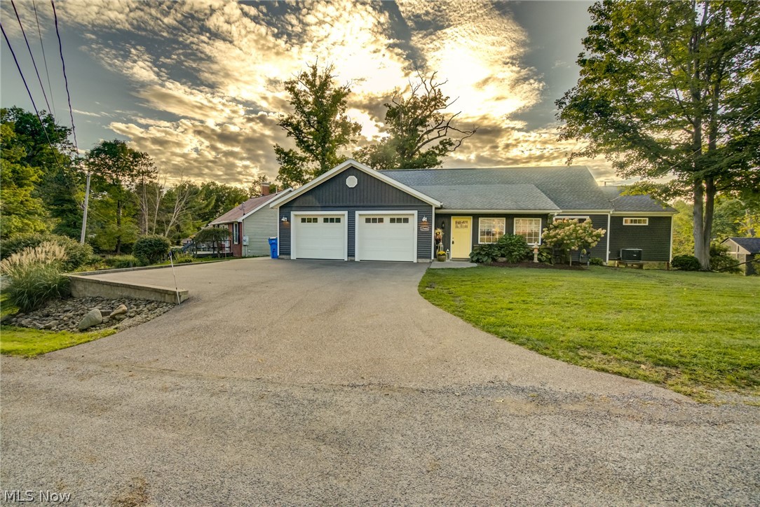 15466 Lakeshore Drive Burton OH 44021