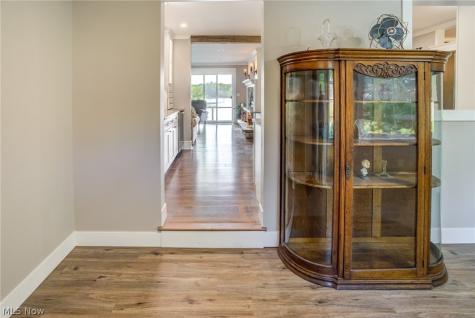 15466 Lakeshore Drive Burton OH 44021