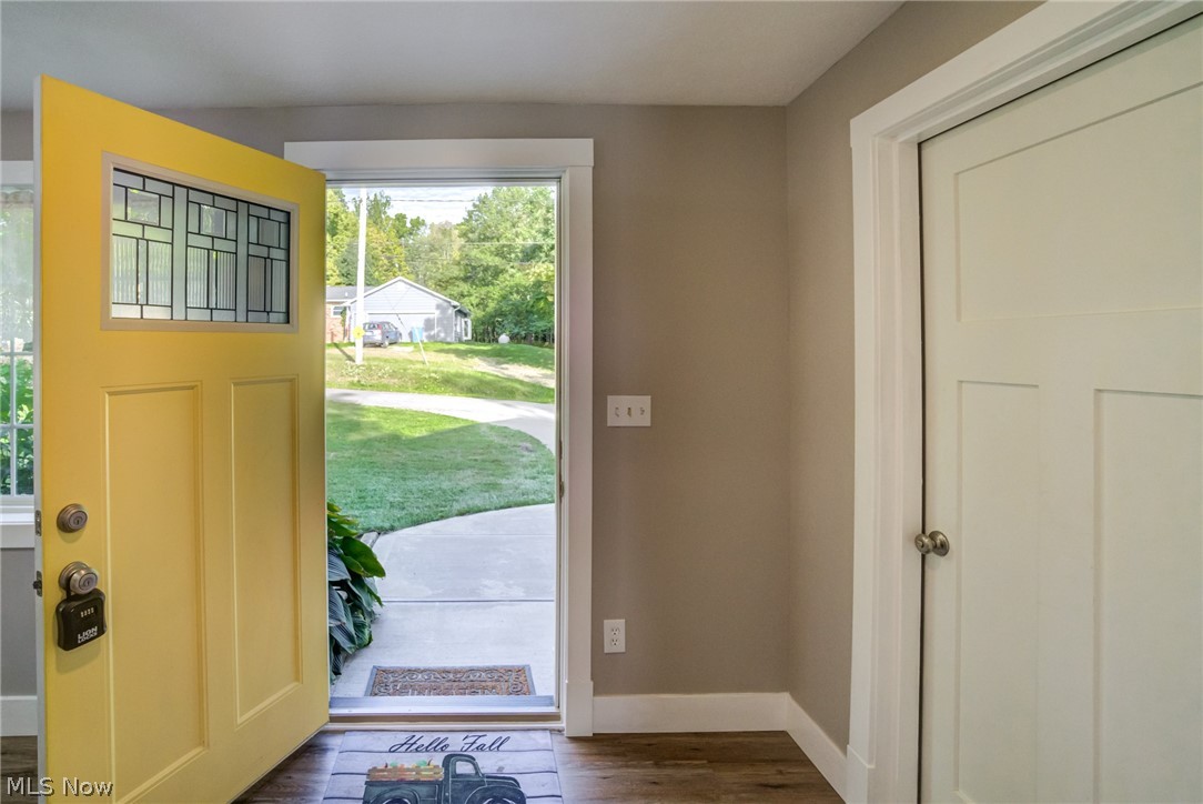 15466 Lakeshore Drive Burton OH 44021