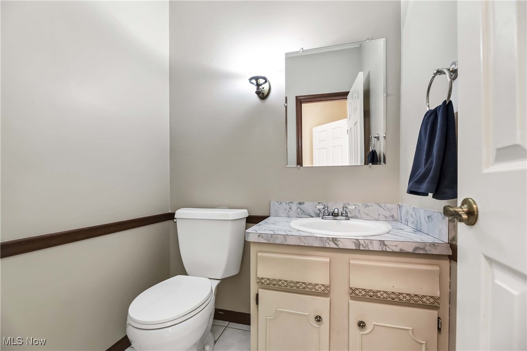 3984 Deepwoods Way North Olmsted OH 44070