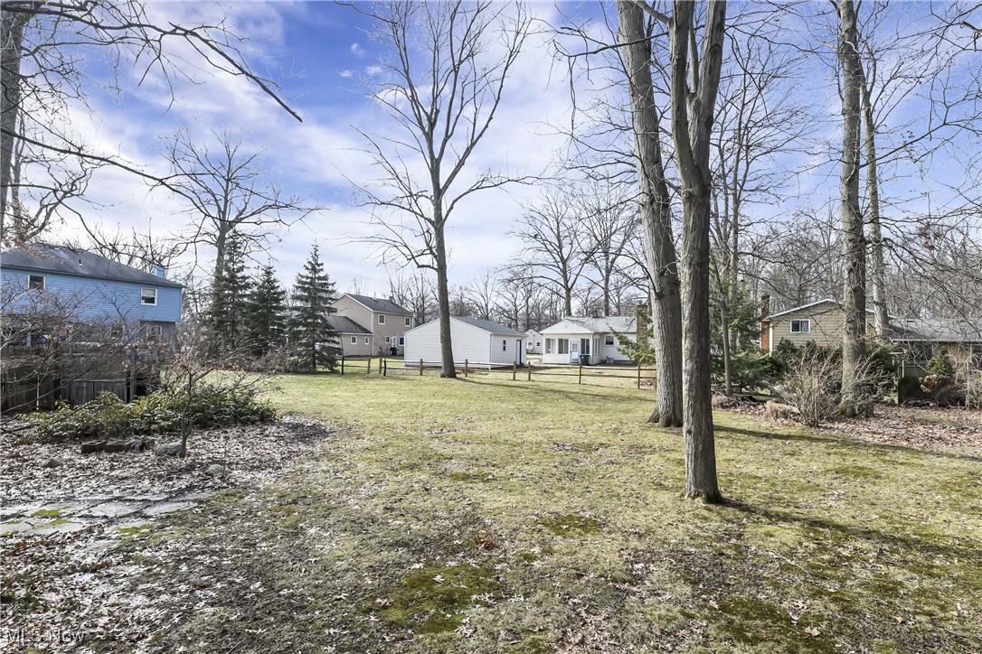 3984 Deepwoods Way North Olmsted OH 44070