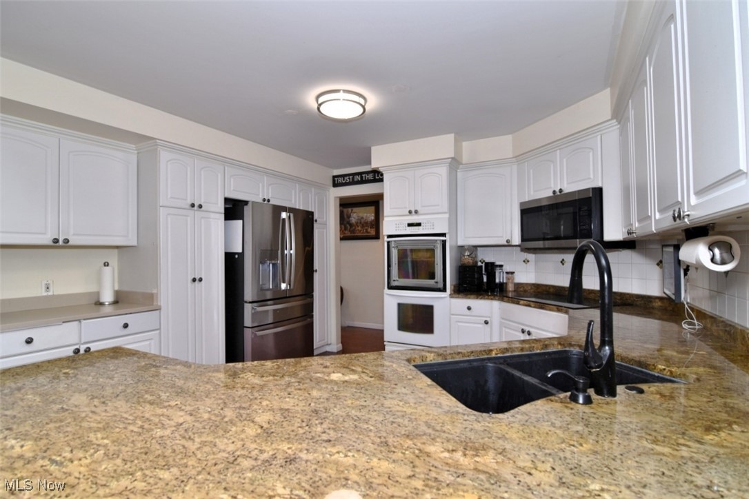 682 Arbor Way Aurora OH 44202