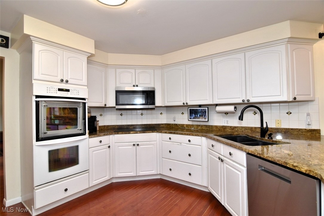 682 Arbor Way Aurora OH 44202