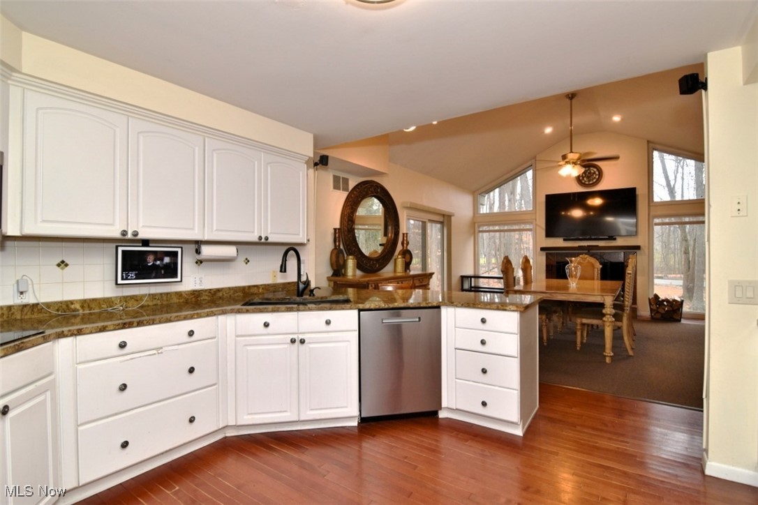 682 Arbor Way Aurora OH 44202