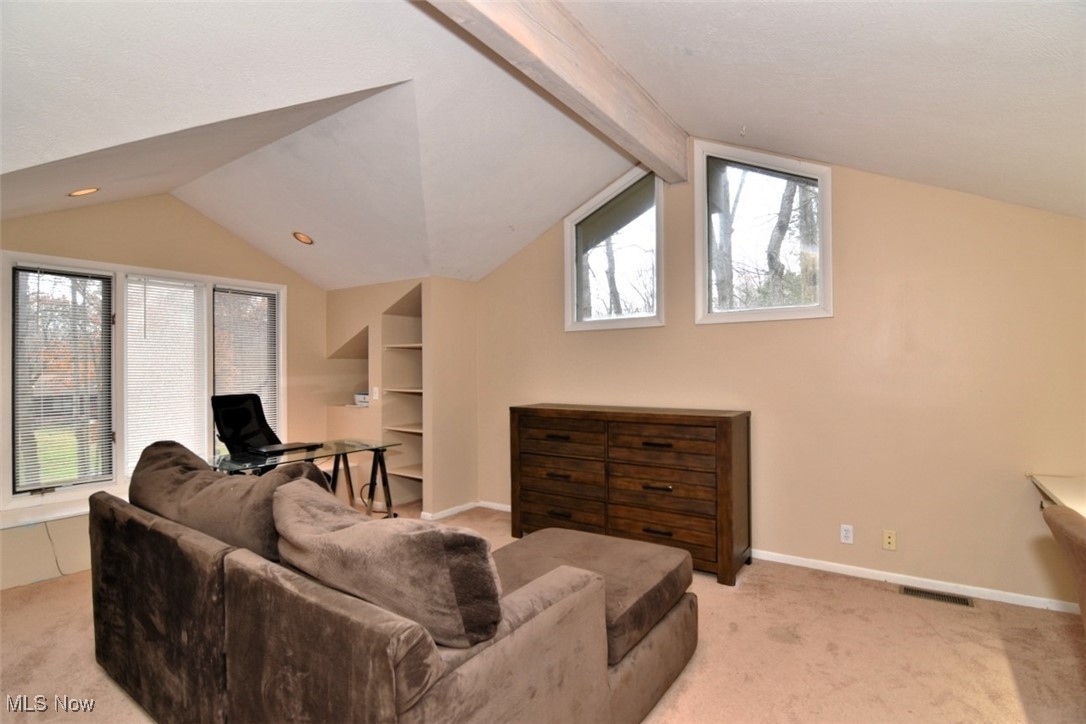 682 Arbor Way Aurora OH 44202